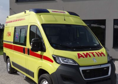MS ambulance model M2